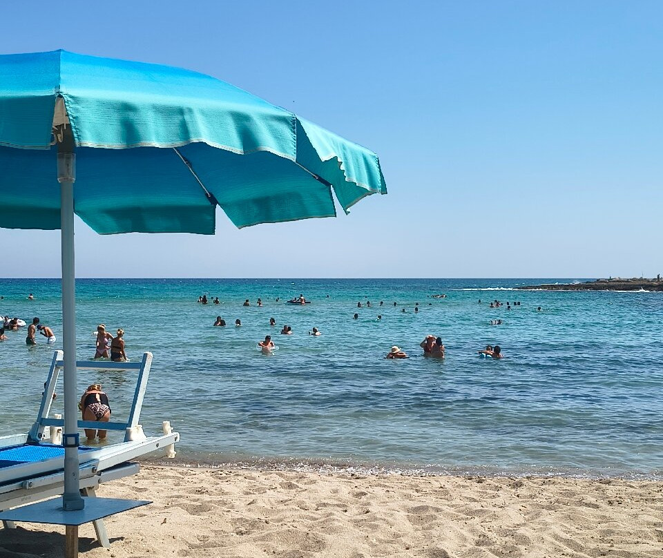 T BEACH Mezzaluna-Torre San Sabina必去景点