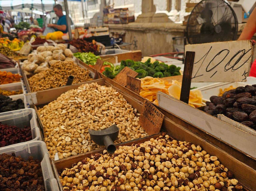 Mercato di Ortigia-锡拉库扎必去景点