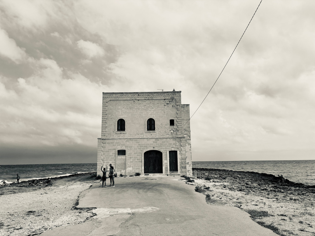 Spiaggia di Pilone-奥斯图尼必去景点