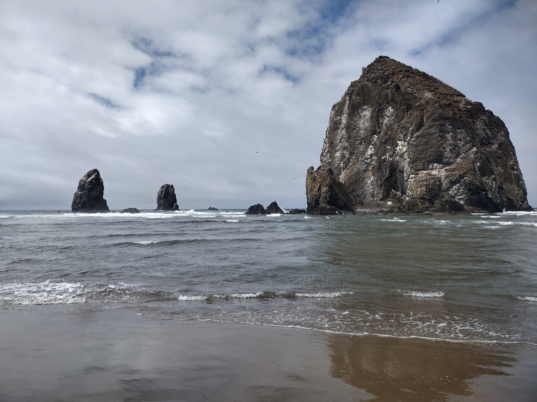 Cannon Beach-坎农比奇必去景点