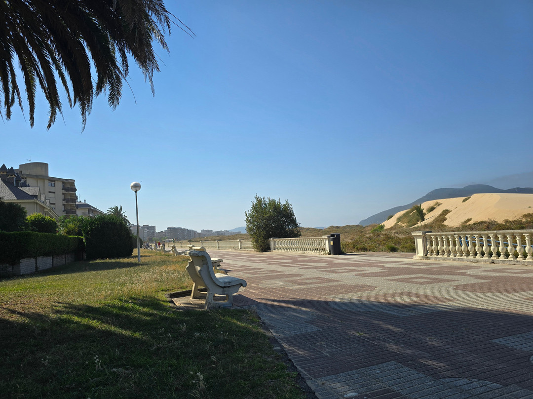 Paseo Maritimo De Laredo-拉雷多必去景点