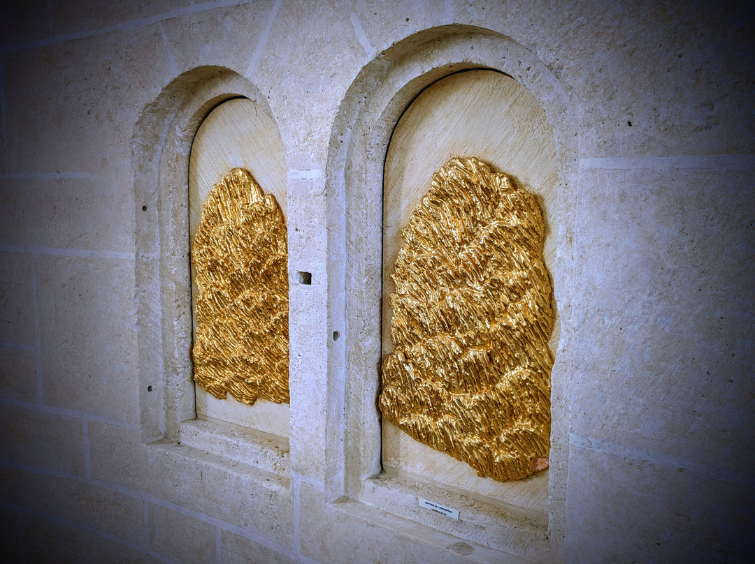 L'eglise Notre-Dame de Lancharre-Chapaize必去景点