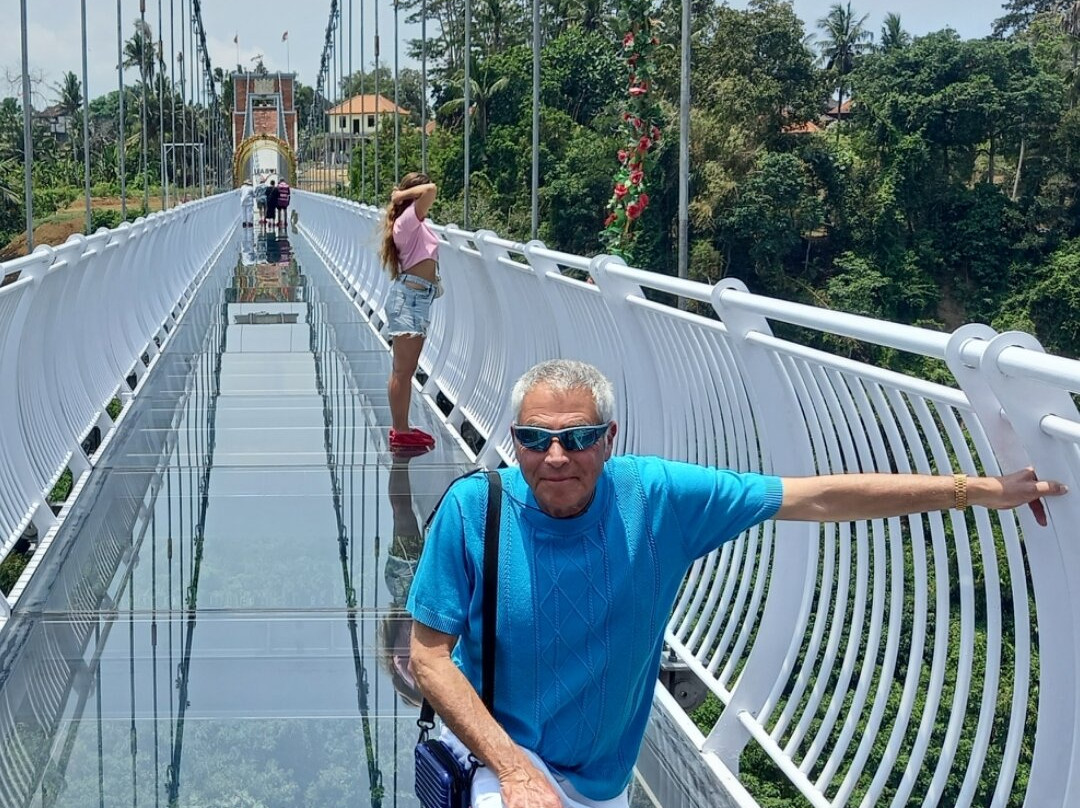 Glass Bridge Bali-Kemenuh必去景点