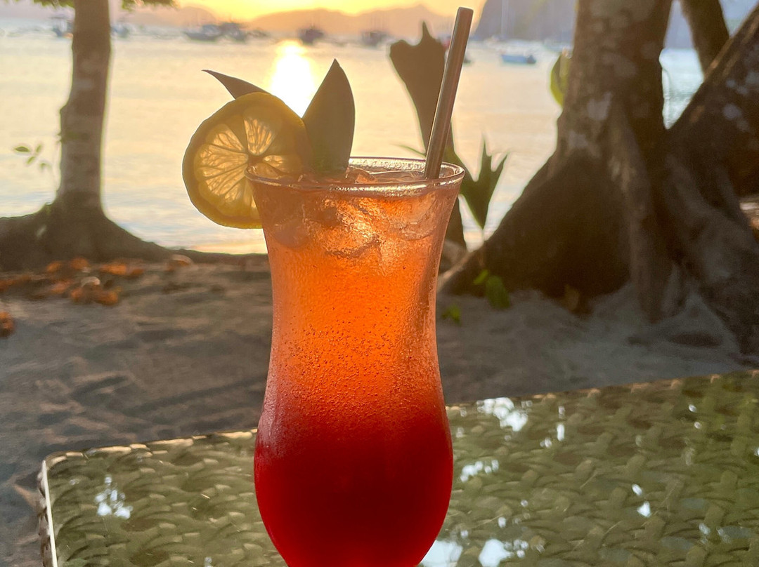 La Plage Sunset Restaurant & Bar-爱妮岛必去景点