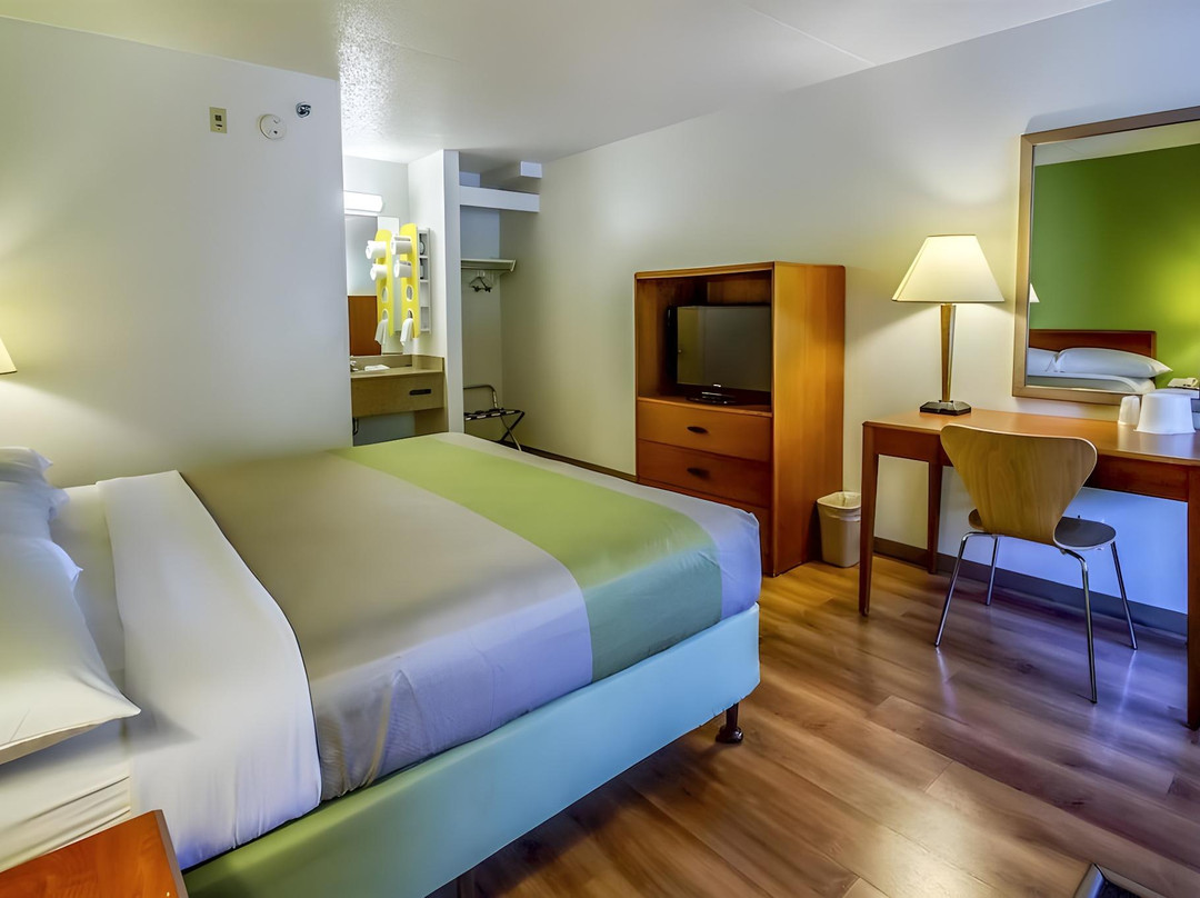 Clarence酒店住宿-Motel 6 Buffalo Airport