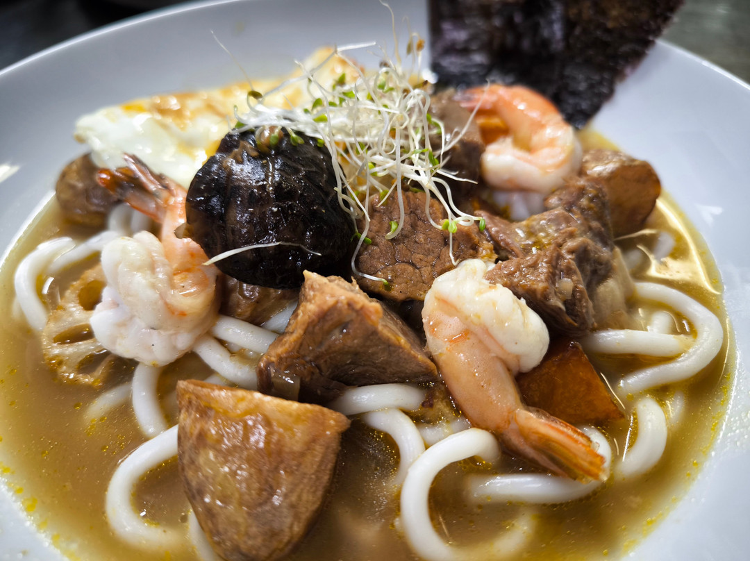 L'hirondelle Bistrot-resto Asiatique