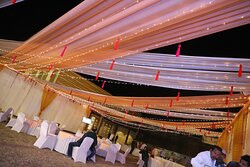 The Wedding Bells主图