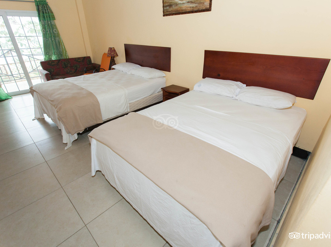 特立尼达和多巴哥酒店住宿-Las Cuevas Beach Lodge