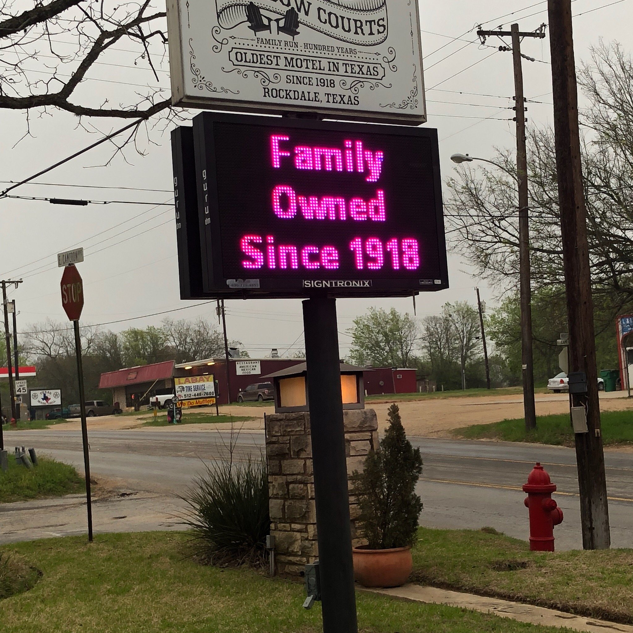 Rainbow Courts Motel-官方