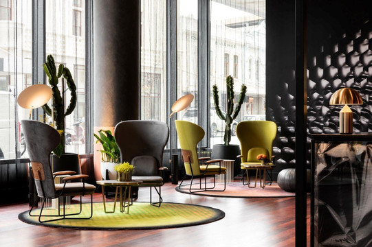 珀斯QT酒店, EVT旗下主图