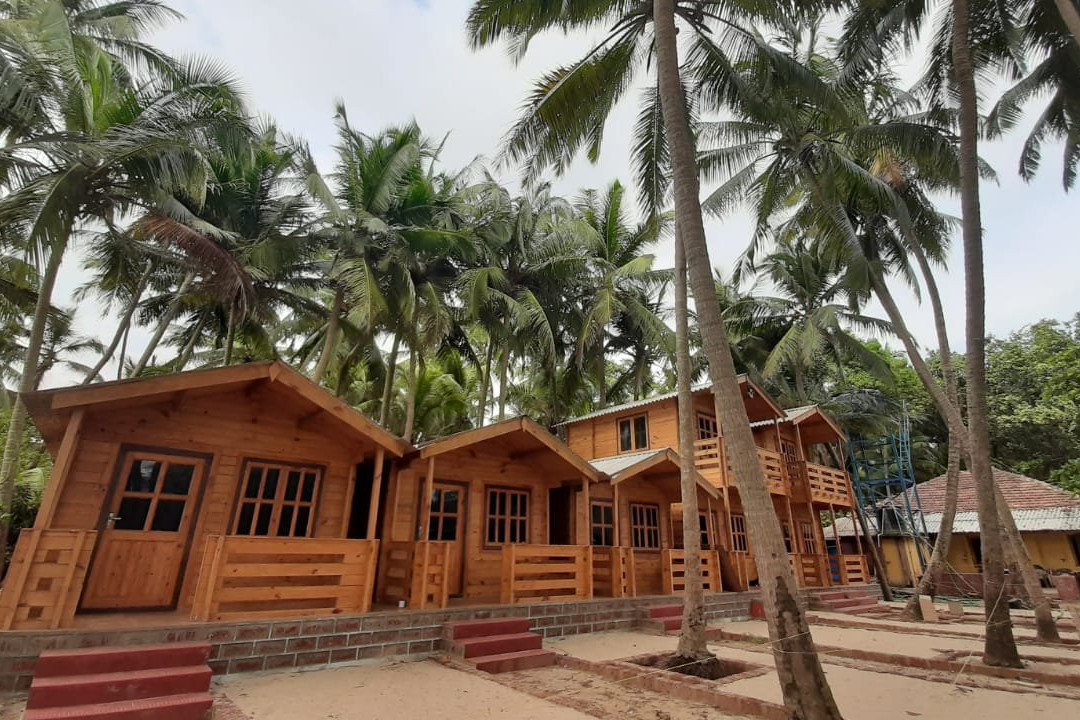 3 Idiots Beach Resort