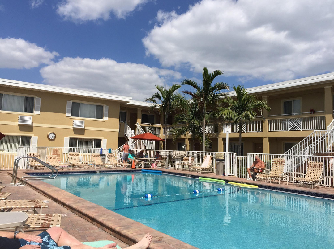 Sandcastle Beach Club