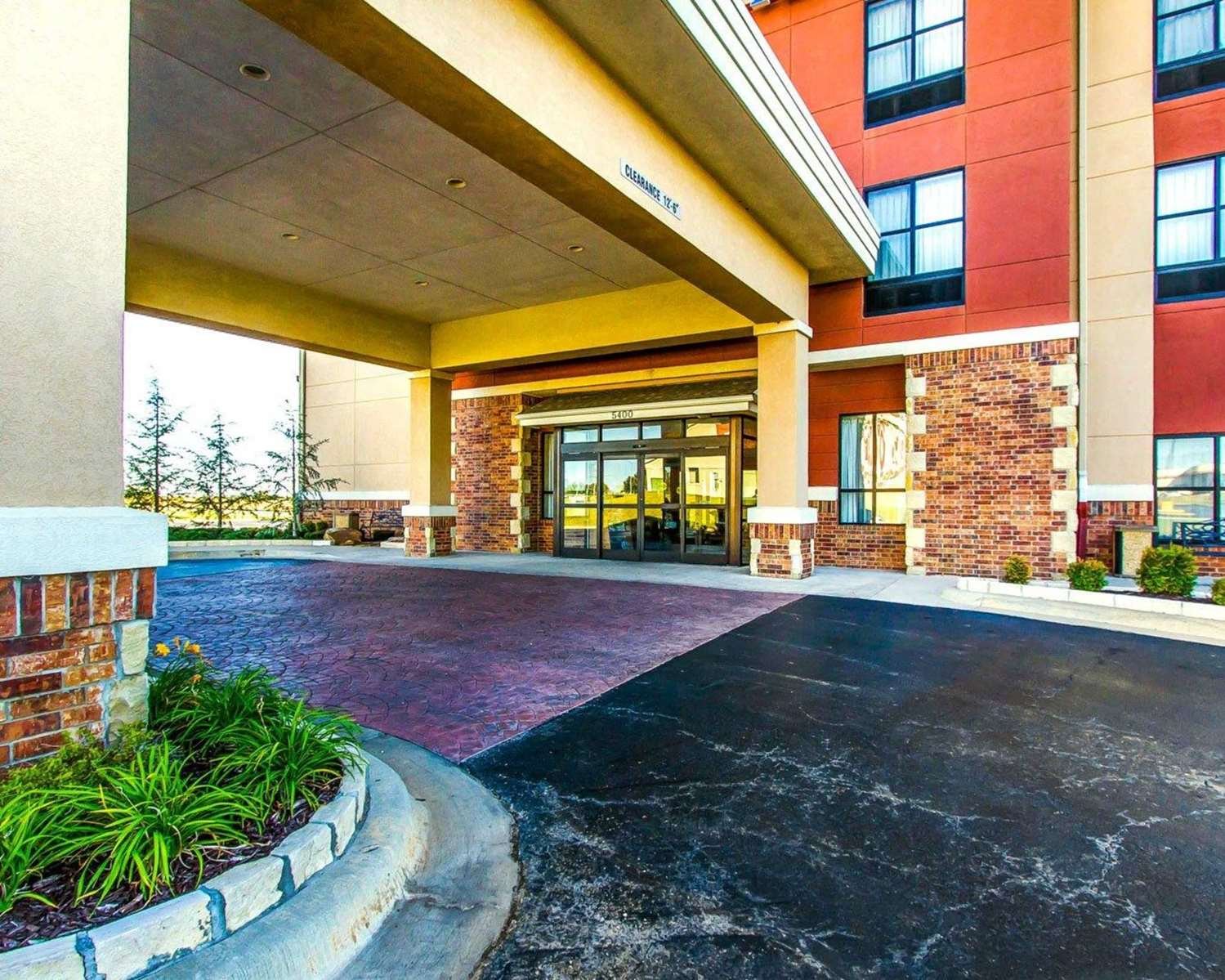 Comfort Inn & Suites Shawnee-官方