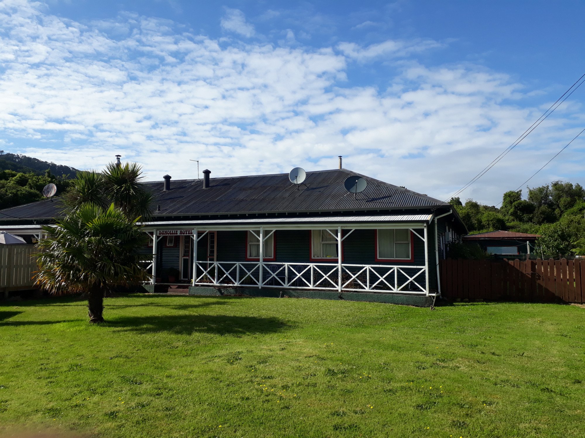 Dunollie Ranch Hotel-浴室