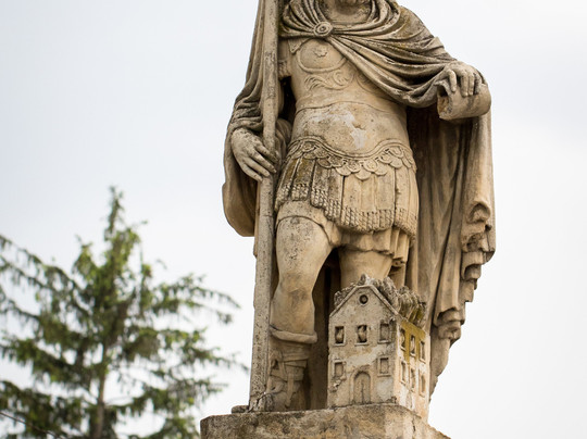 Saint Florian's Statue-Jimbolia必去景点