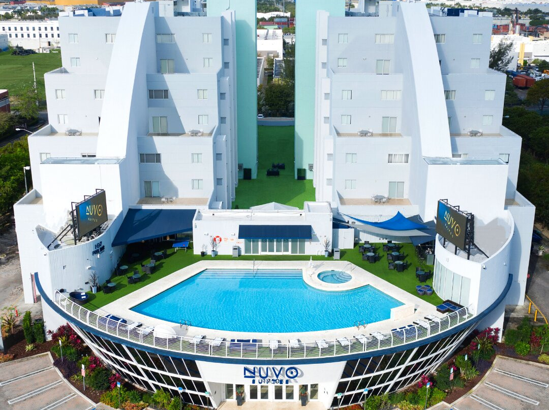 多拉酒店住宿-Nuvo Suites Hotel