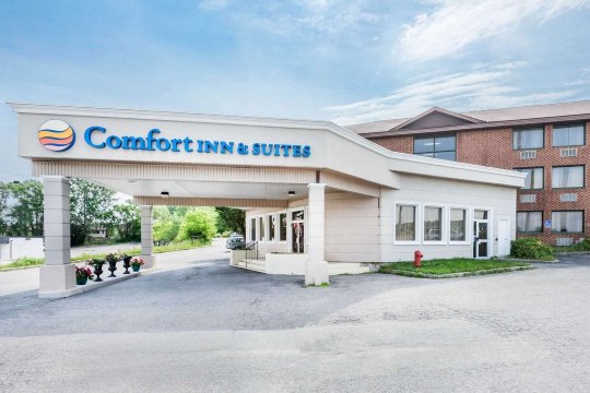 Comfort Inn & Suites Barrie-官方