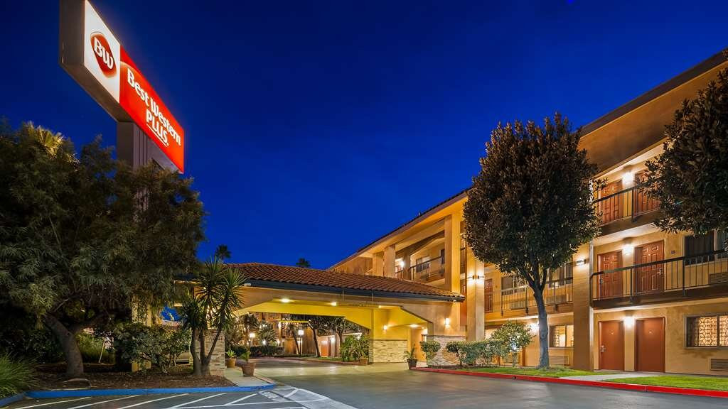 Best Western Plus Pleasanton Inn主图