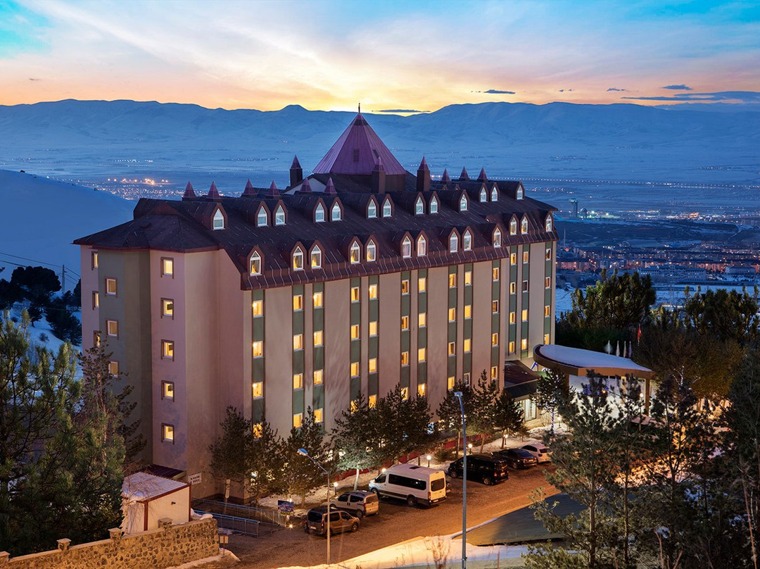 Yunusemre酒店住宿-Palan Otel Ski & Convention