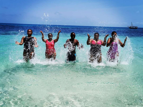 ZanRaha Tours & Airport Transfer-桑给巴尔市必去景点