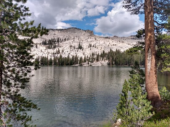 May Lake Trail-优胜美地国家公园必去景点