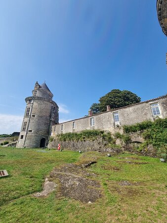 Chateau D'Apremont景点图片