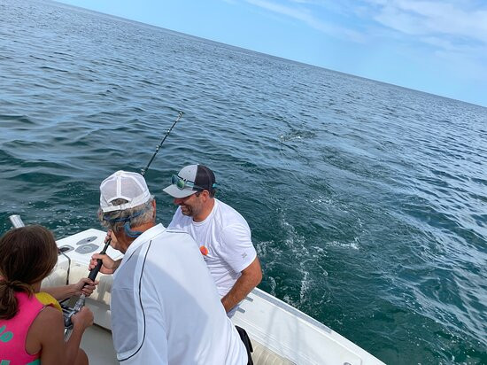 Reelezee Sport Fishing Charters-Truro必去景点