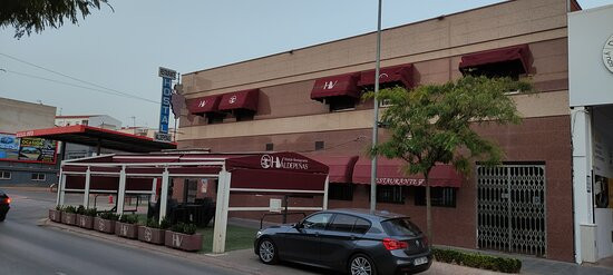 Hostal Valdepeñas By Bossh Hotels主图