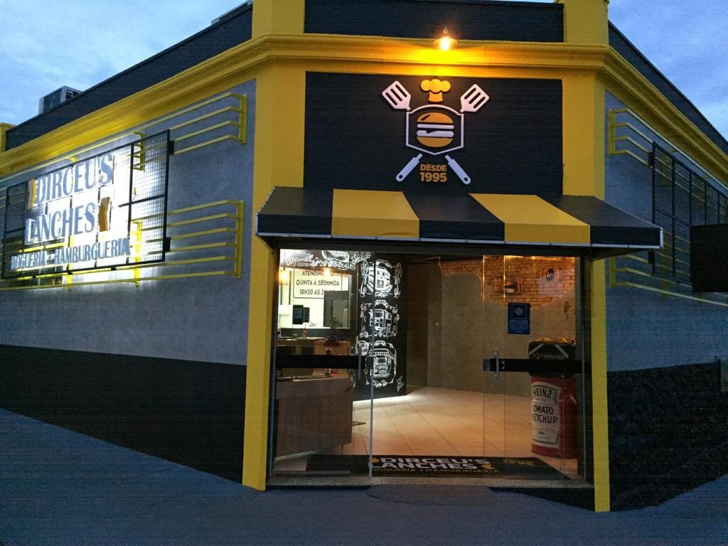 Termas de Ibira餐馆和美食-Dirceu's Lanches