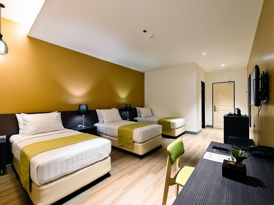 Q citi park hotel