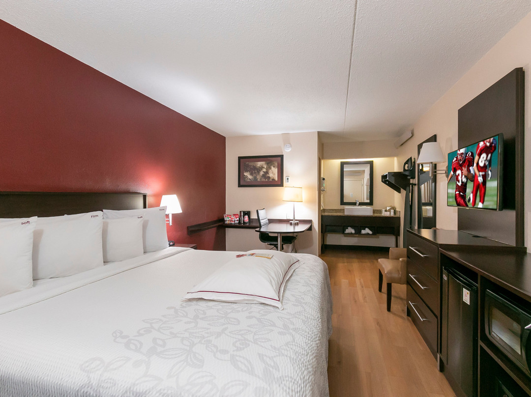 Red Roof PLUS+ Wilmington主图