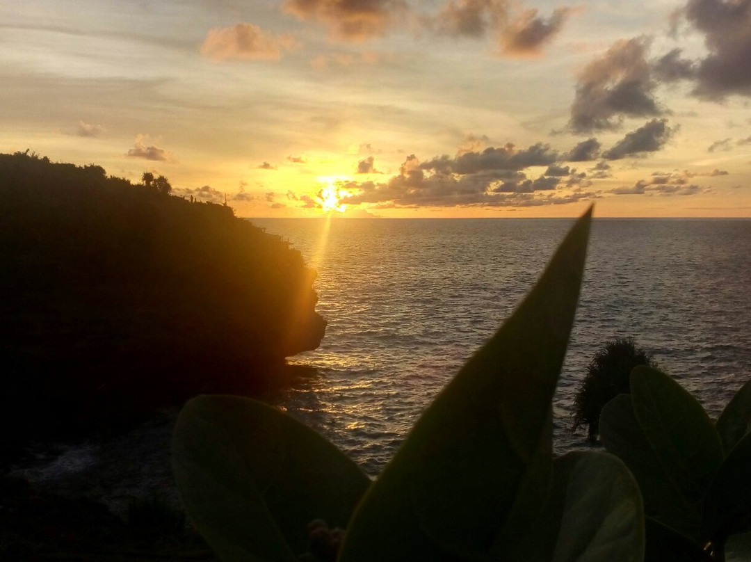 Tanjung Kesirat Beach景点图片