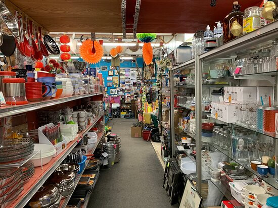 Decker Lake Trading Post-Burns Lake必去景点