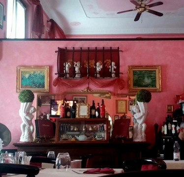 Arsago Seprio餐馆和美食-La Meridiana Ristorante