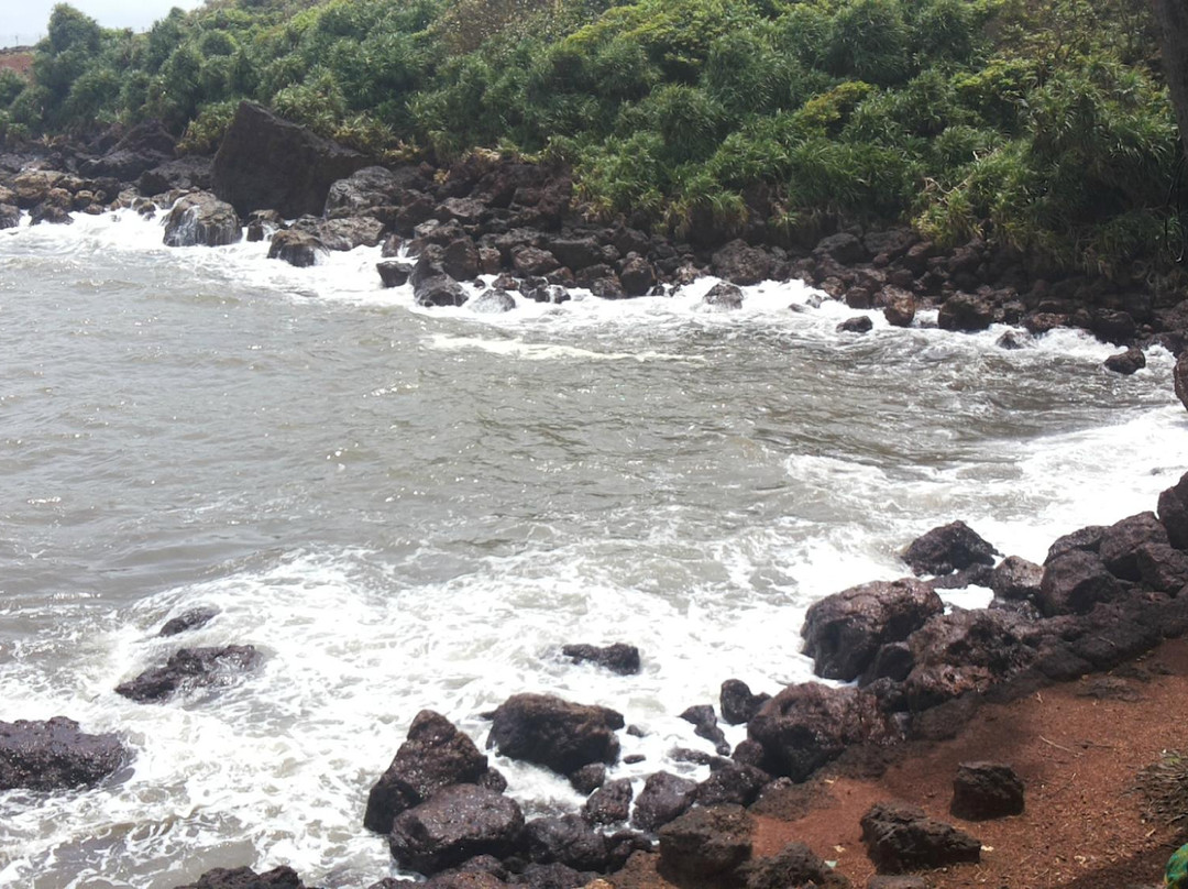 Velneshwar Beach景点图片