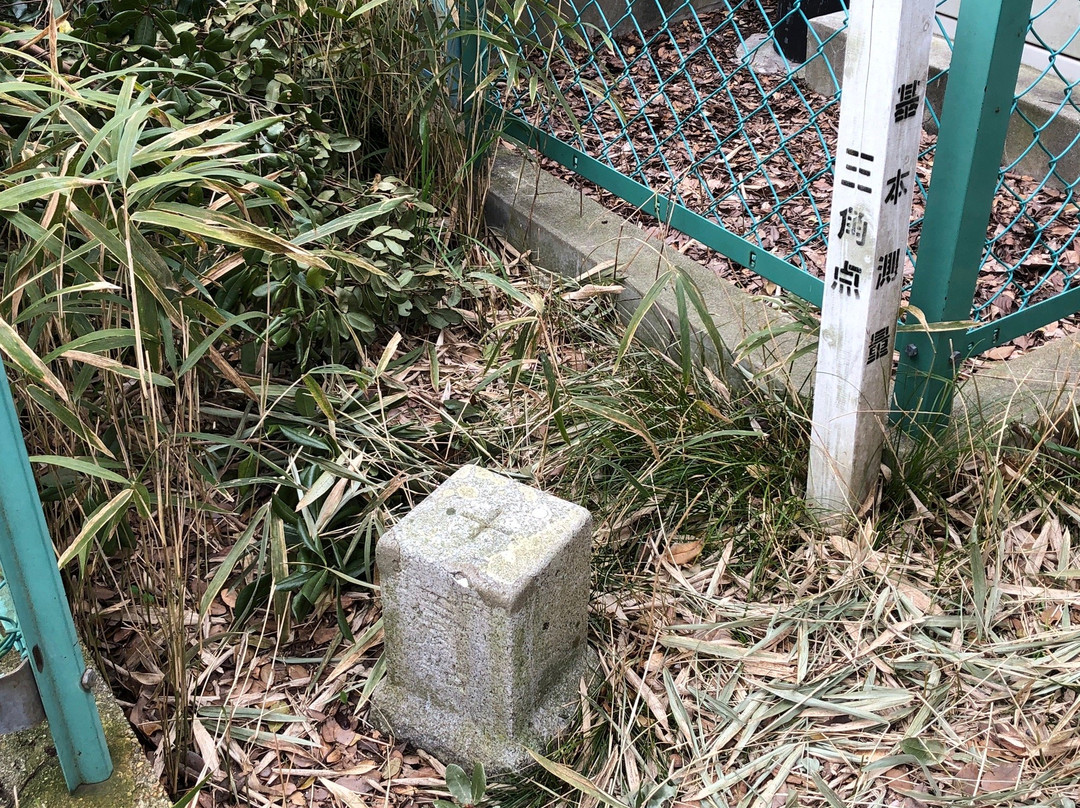 Fujigane Shrine景点图片