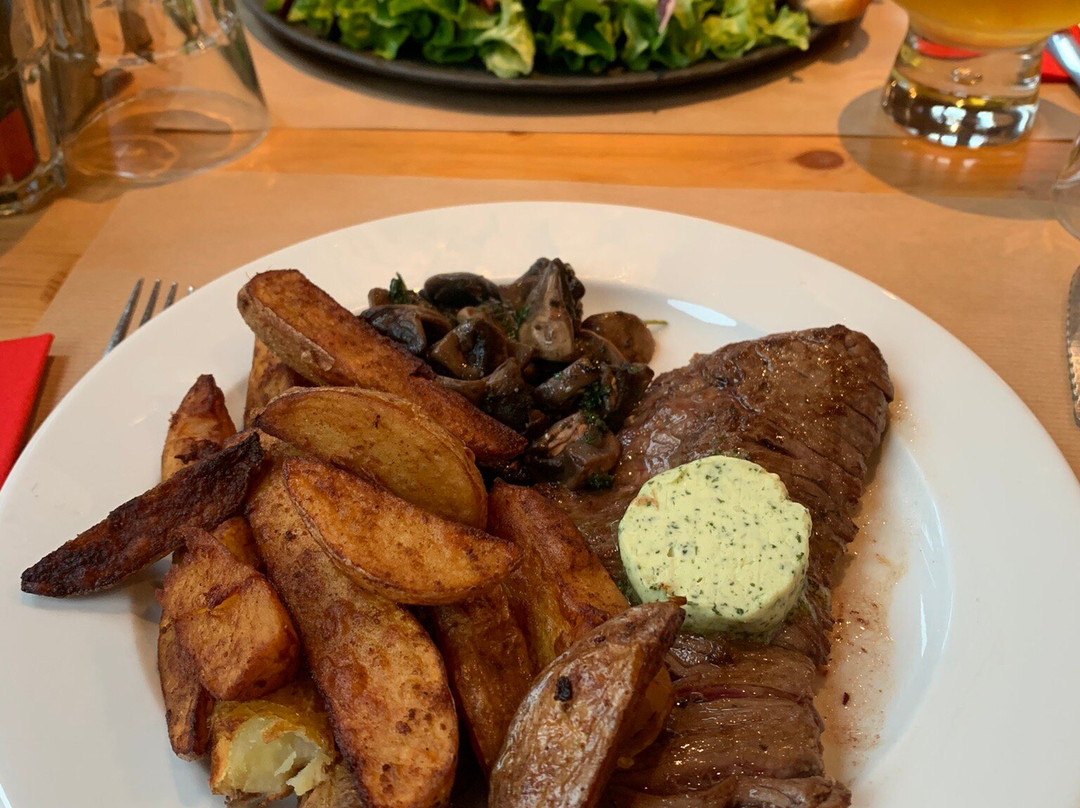 Bar Restaurant Le Corti