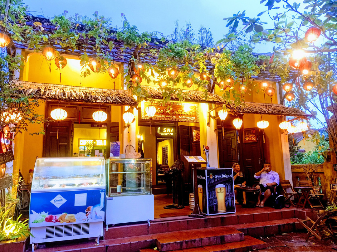 Aloha Restaurant Coffee And Blue Bar