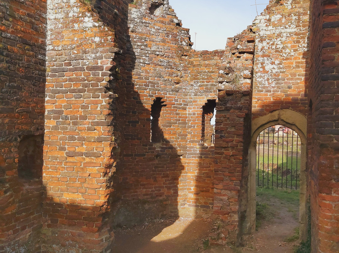 Someries Castle景点图片