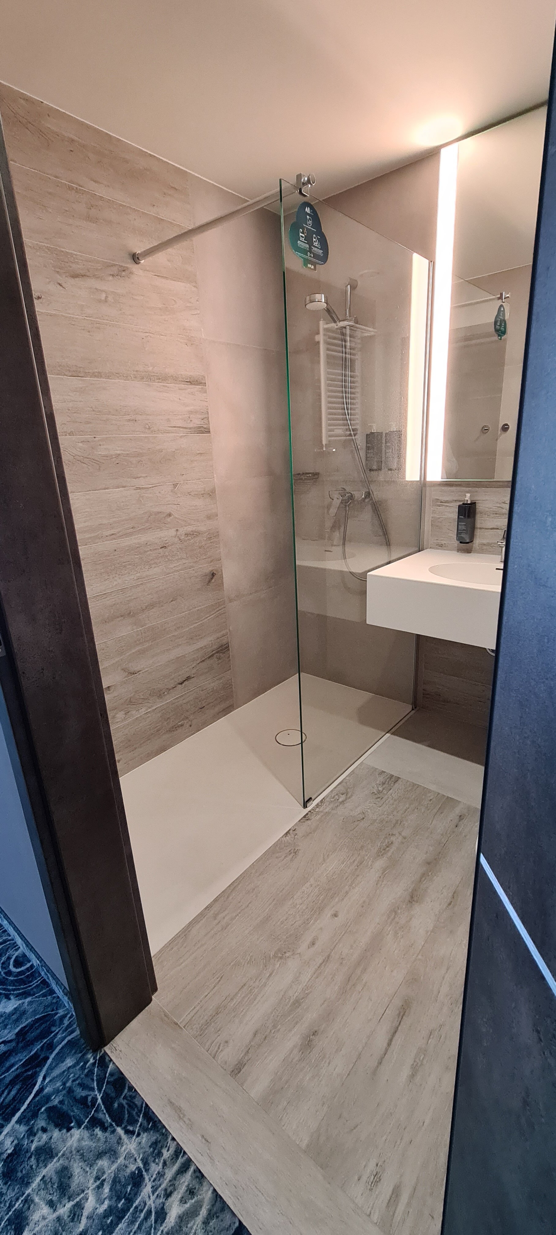 ibis Styles Nowy Targ-浴室