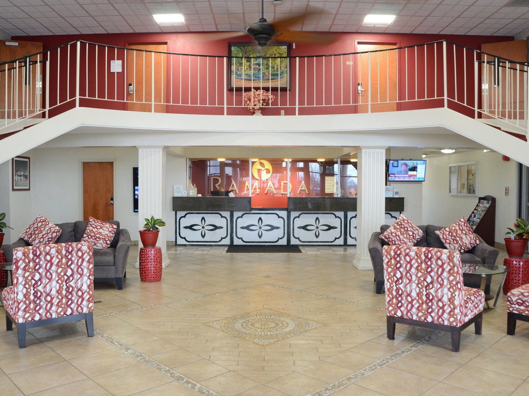 Ramada by Wyndham主图