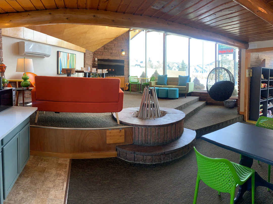 Coyote Mountain Lodge主图