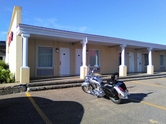 Longue-Rive酒店住宿-Econo Lodge Forestville