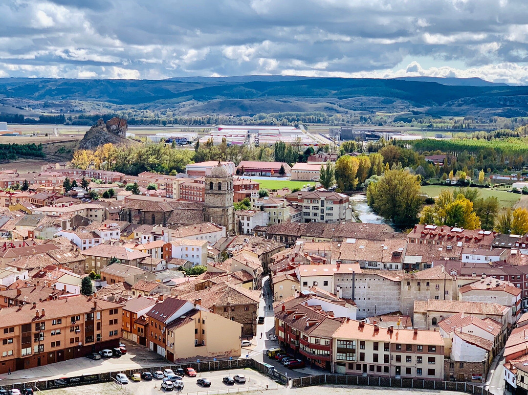 Castillo de Aguilar de Campoo景点图片