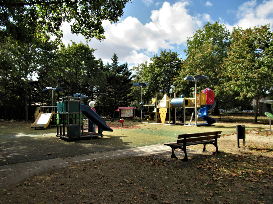 Parc Barrachin-Saint Gratien必去景点