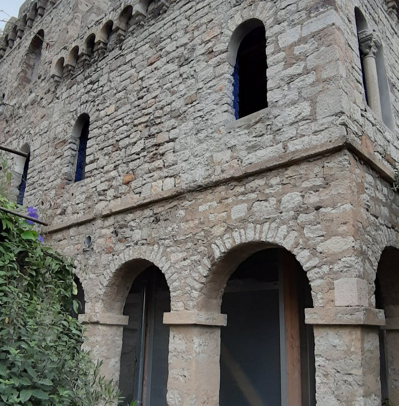 Castel Sainte-Claire-耶尔必去景点