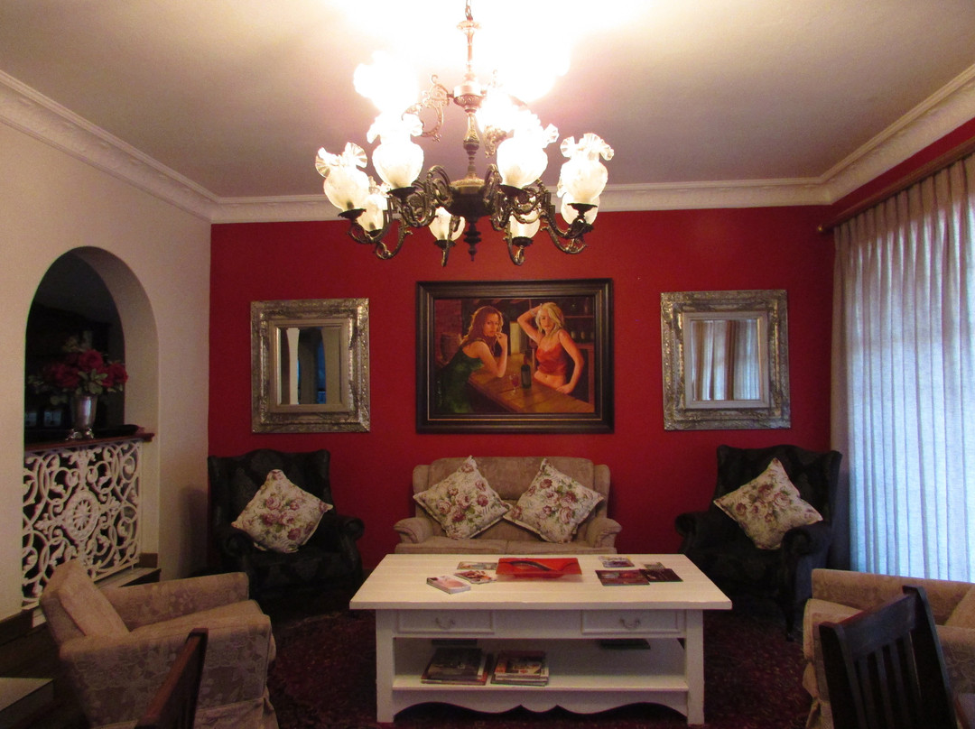 Mistique Waters Guest House主图