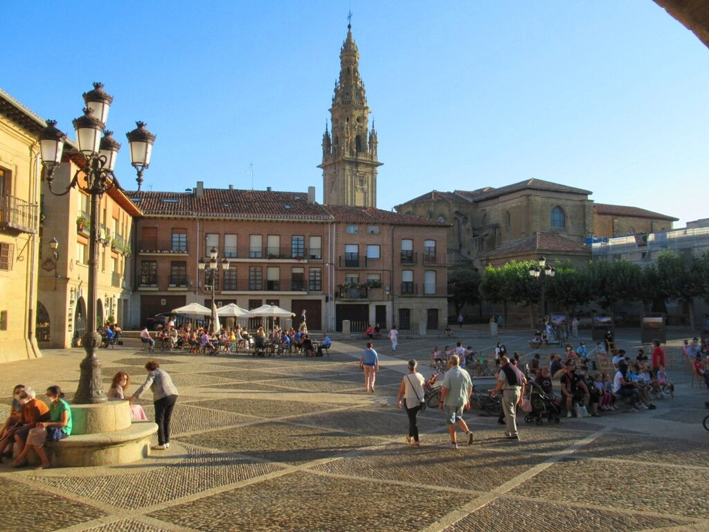 Ayuntamiento Santo Domingo De La Calzada-圣多明各德拉卡尔萨达必去景点