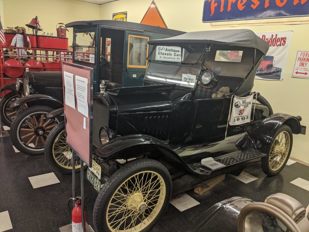 Kancamagus Collectables-Woodstock必去景点