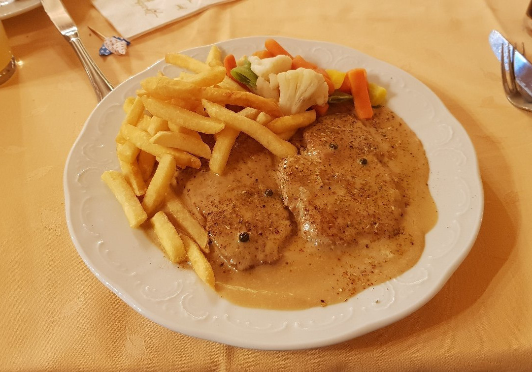 Hotel Gasthof Roscher Sablatnighof主图